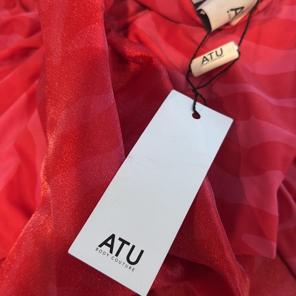 New Atu Body Couture Tiger-print Organza Bow Catsuit Pink Brand New

Bin: K - Picture 5 of 5